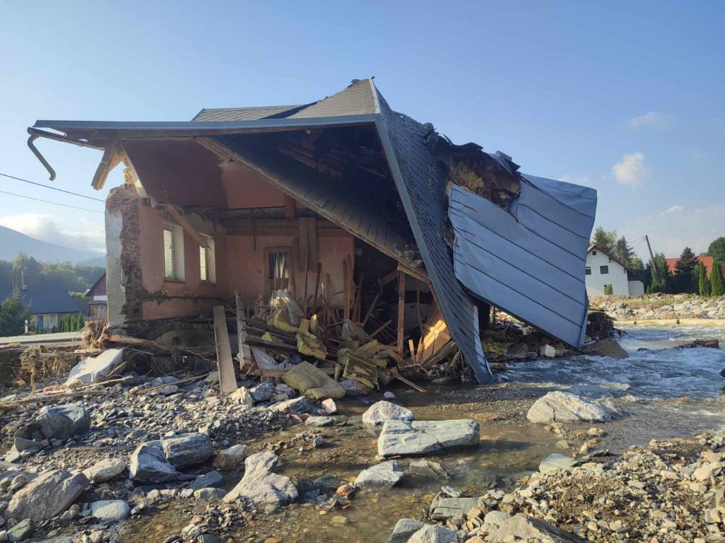 „Ihr seid wahre Freunde“ – Sondersammlung: Hochwasserhilfe für Landsleute im&nbsp;Osten