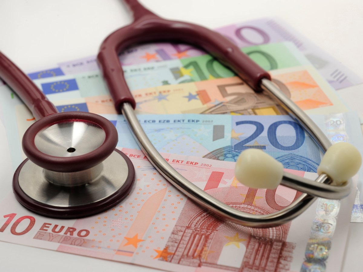 Auf dem Rücken kranker Menschen: Wie ein Streit um Kosten Menschenleben&nbsp;gefährdet