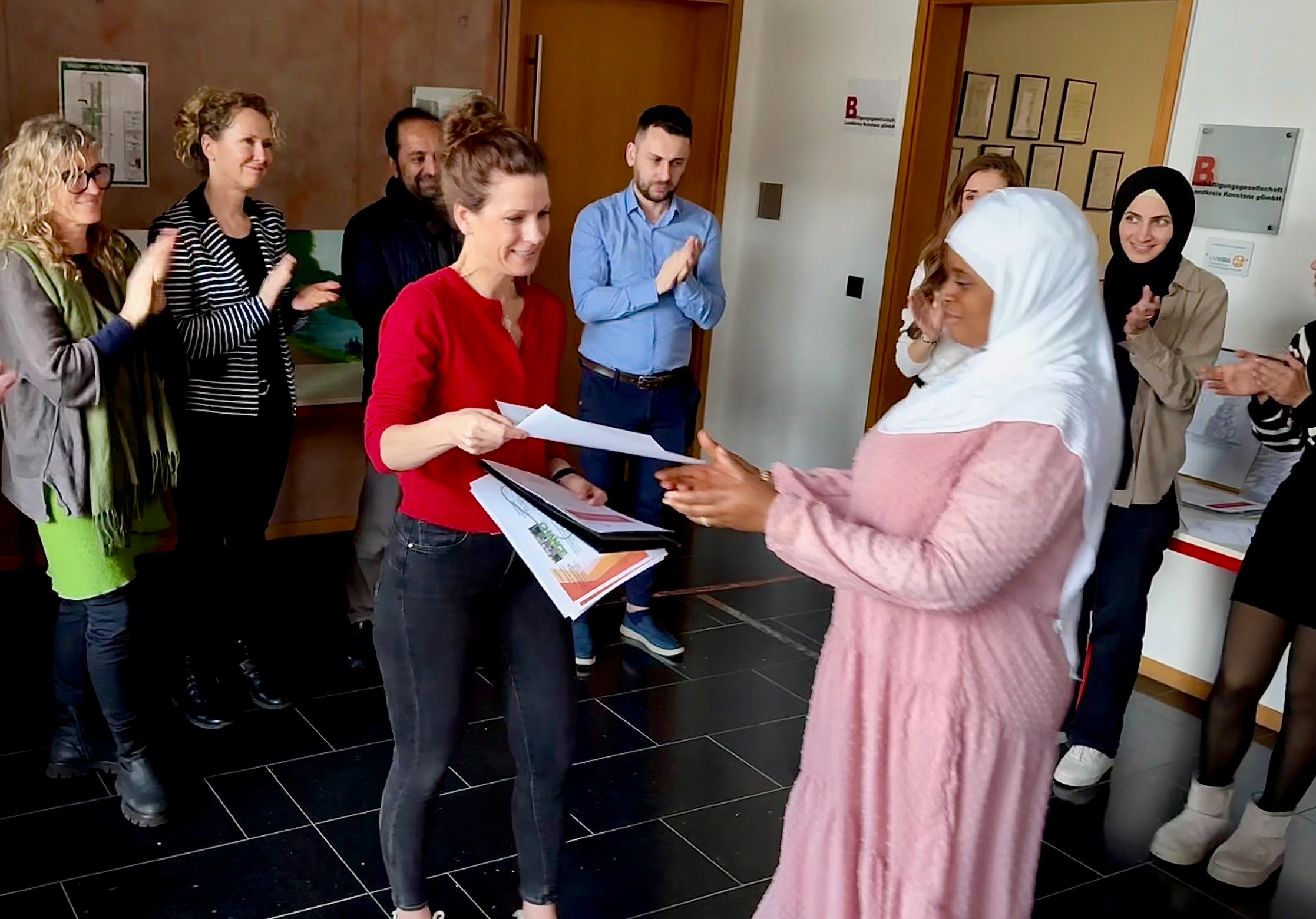 Feierlicher Abschluss und Vernissage des BEF-Alpha-Kurses